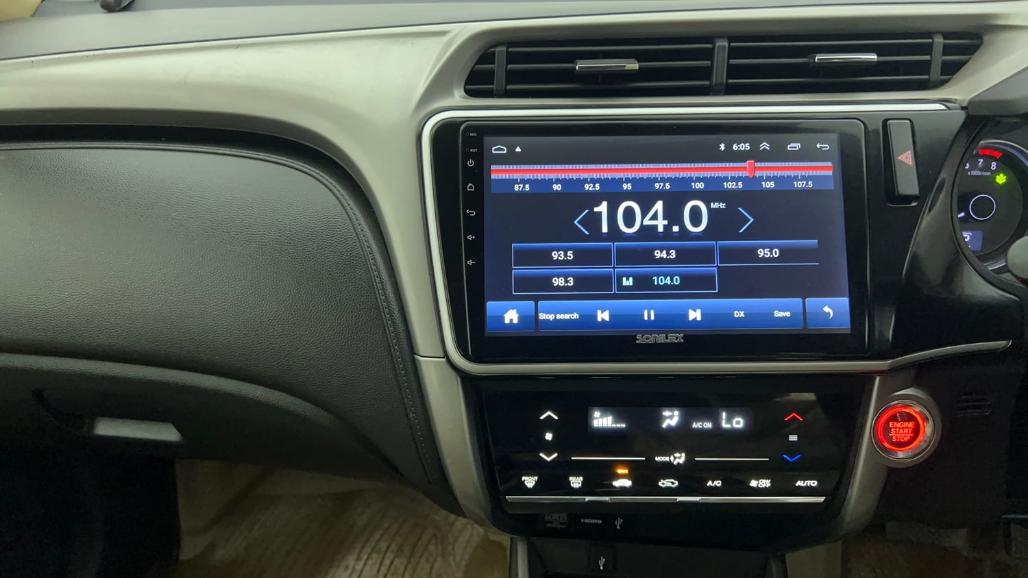 Used 2017 Honda City VX CVT Petrol Petrol Automatic interior MUSIC SYSTEM & AC CONTROL VIEW