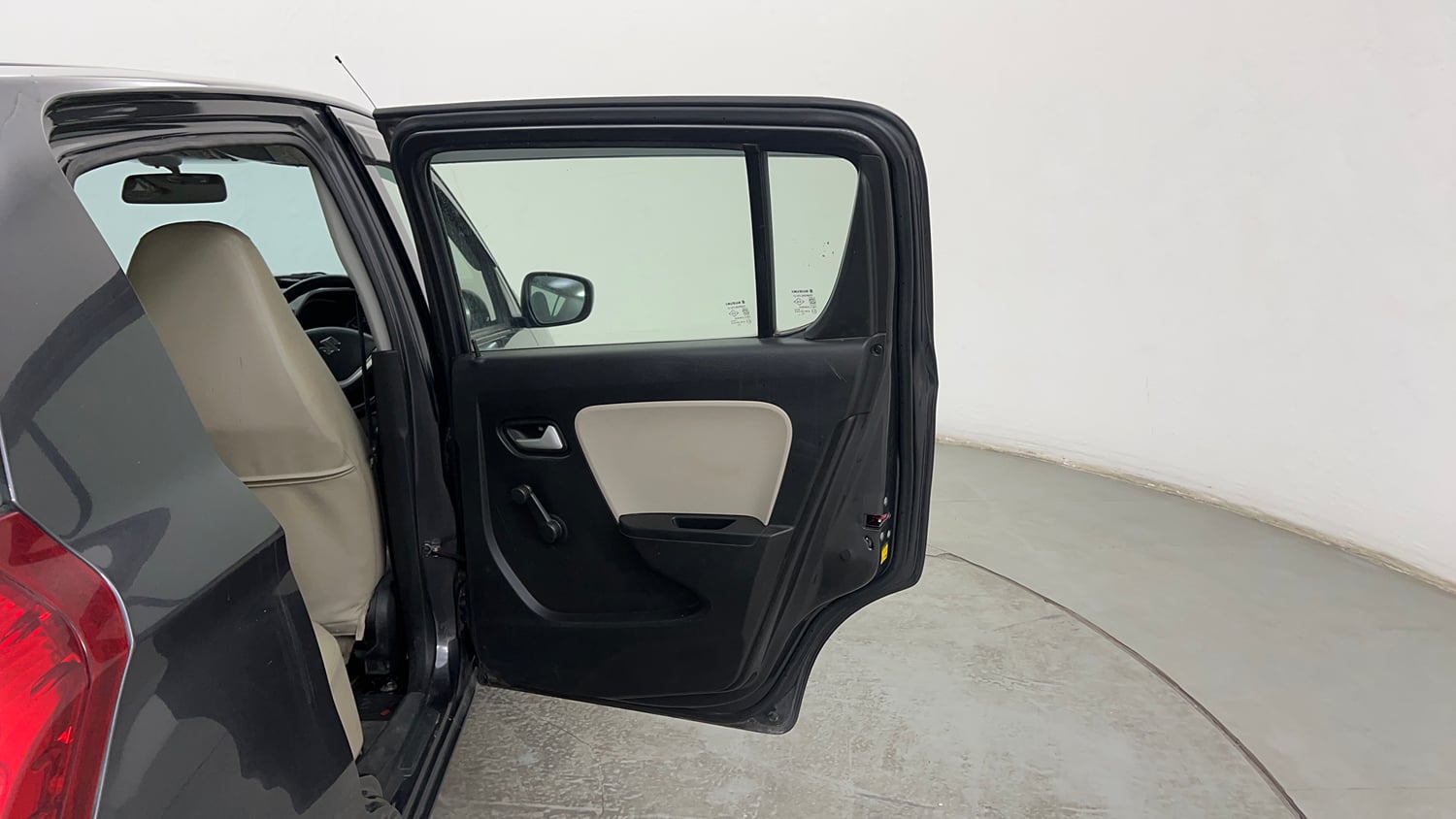 Used 2022 Maruti Suzuki Alto 800 VXi Petrol Manual interior RIGHT REAR DOOR OPEN VIEW