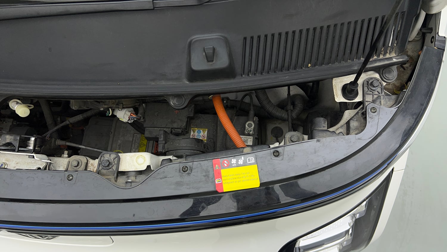 Used 2024 MG Motors Comet EV Excite Electric Automatic engine ENGINE LEFT SIDE VIEW