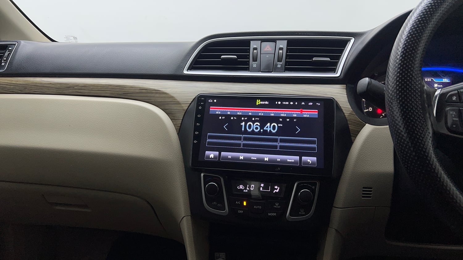 Used 2022 Maruti Suzuki Ciaz Delta 1.5 Petrol Manual interior MUSIC SYSTEM & AC CONTROL VIEW