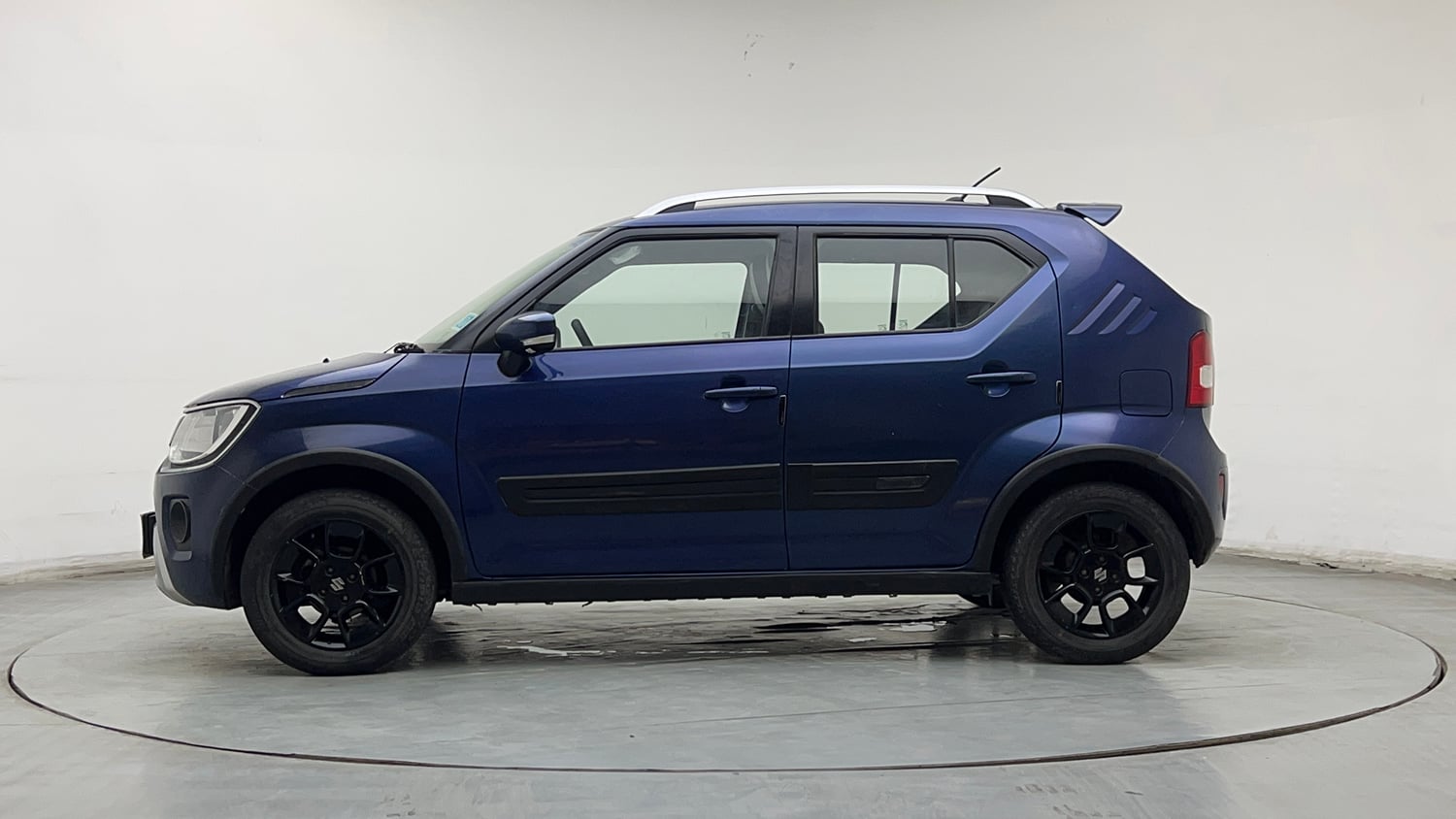 Used 2021 Maruti Suzuki Ignis Zeta 1.2 MT Petrol Manual exterior LEFT SIDE VIEW