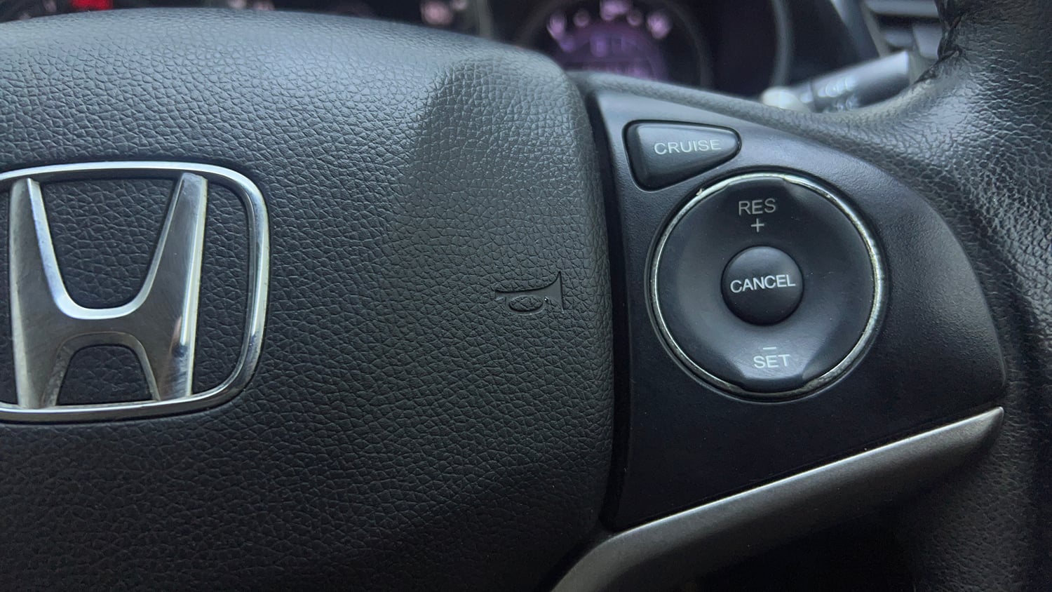 Used 2020 Honda City ZX CVT Petrol Petrol Automatic top_features Cruise control