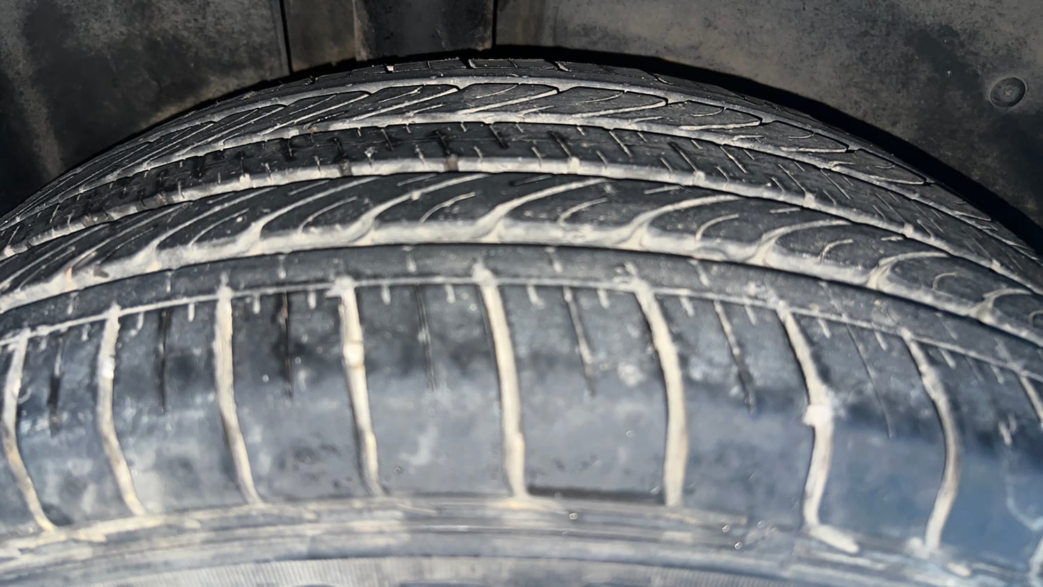 Used 2020 MG Motors Hector Sharp 1.5 DCT Petrol Petrol Automatic tyres RIGHT REAR TYRE TREAD VIEW
