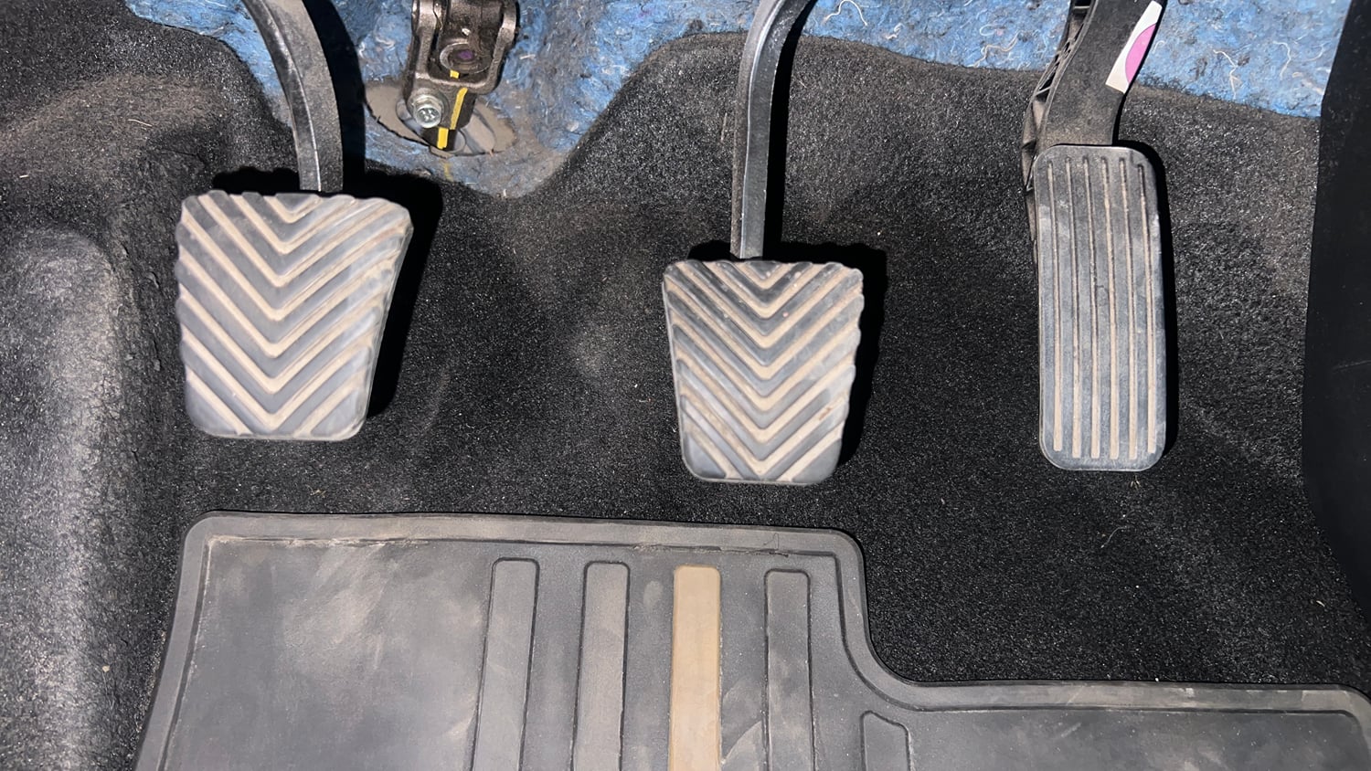 Used 2023 Hyundai Verna S 1.5 Petrol MT Petrol Manual interior PEDALS VIEW