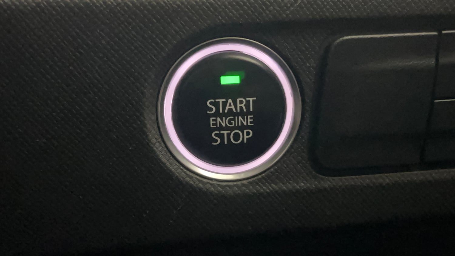 Used 2022 Tata Punch Accomplished AMT Petrol Automatic top_features Keyless start