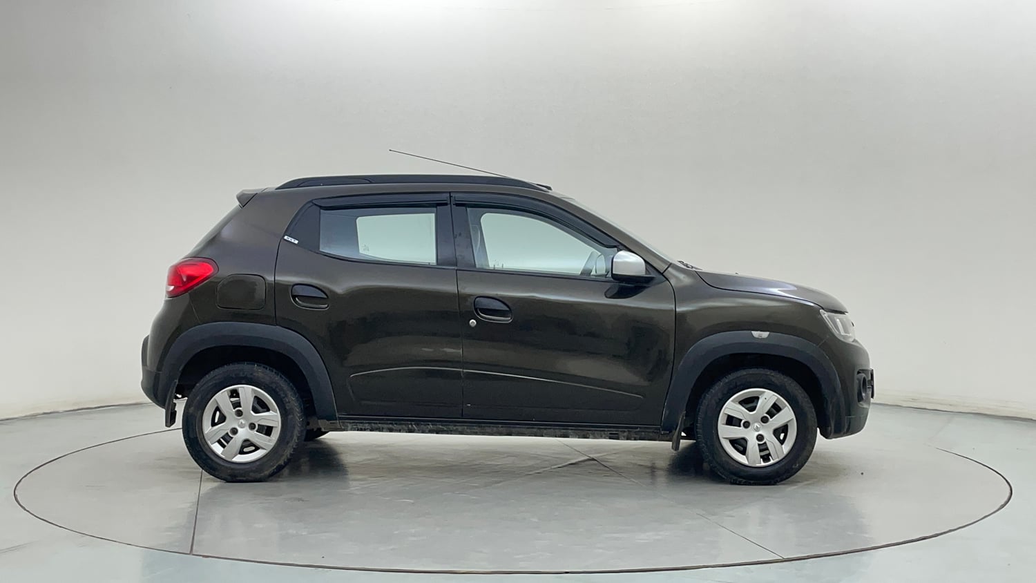 Used 2019 Renault Kwid 1.0 RXT AMT Opt Petrol Automatic exterior RIGHT SIDE VIEW