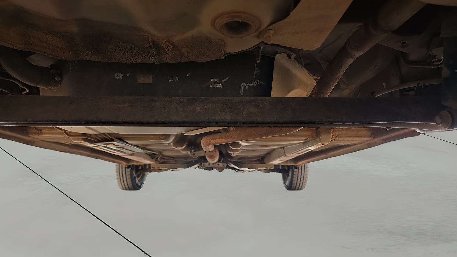 Used 2013 Hyundai i10 Era 1.1 iRDE2 Petrol Manual extra REAR UNDERBODY VIEW (TAKEN FROM REAR)