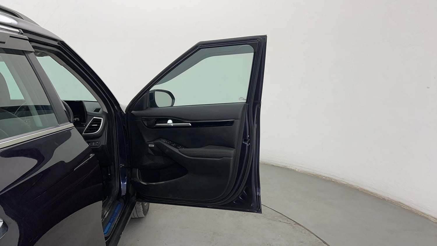 Used 2022 Kia Seltos GTX Plus 1.4 DCT Petrol Automatic interior RIGHT FRONT DOOR OPEN VIEW