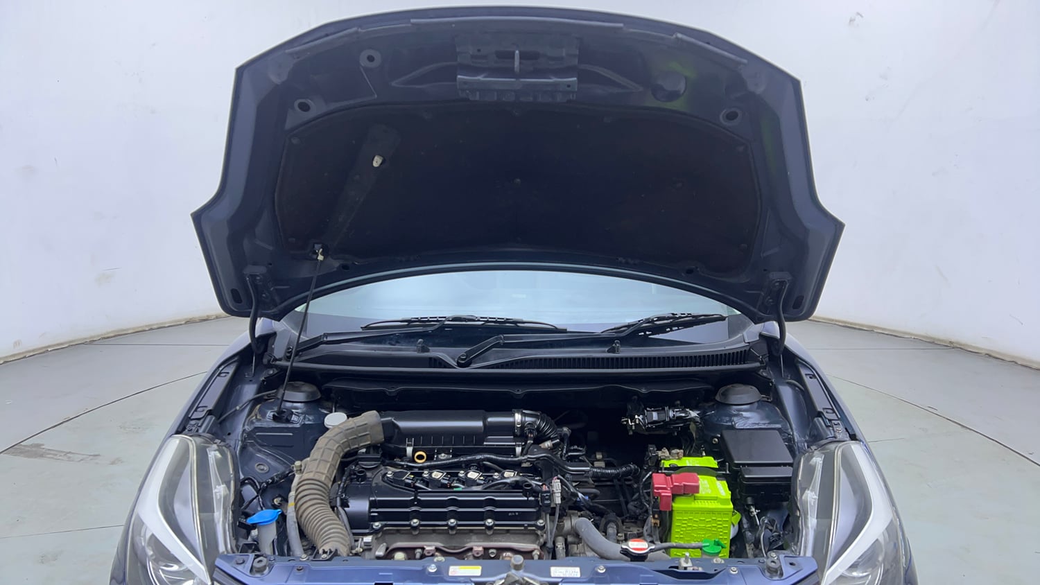 Used 2018 Maruti Suzuki Baleno Alpha 1.2 AT Petrol Automatic engine ENGINE & BONNET OPEN FRONT VIEW