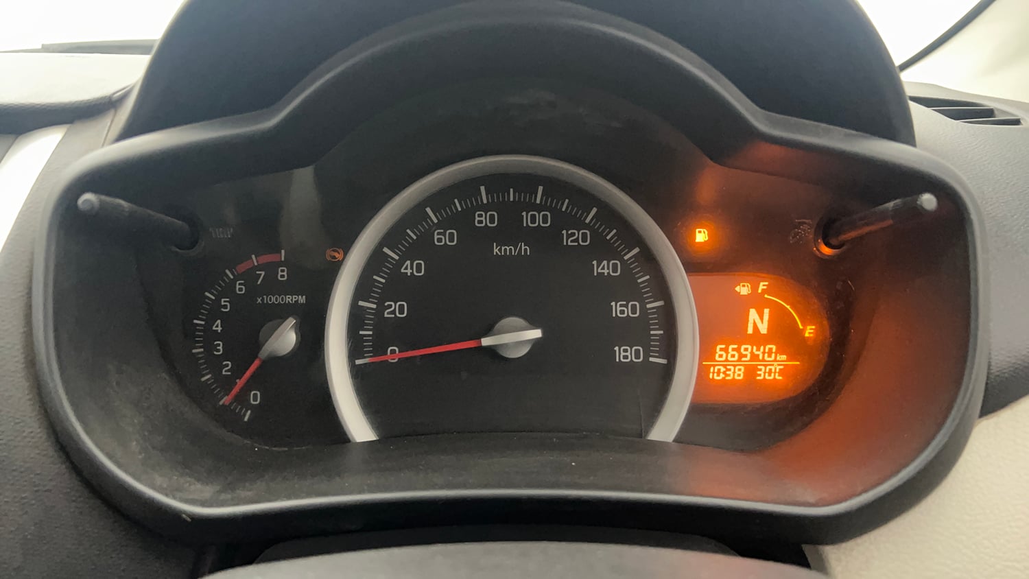 Used 2015 Maruti Suzuki Celerio ZXi AMT Petrol Automatic interior CLUSTERMETER VIEW