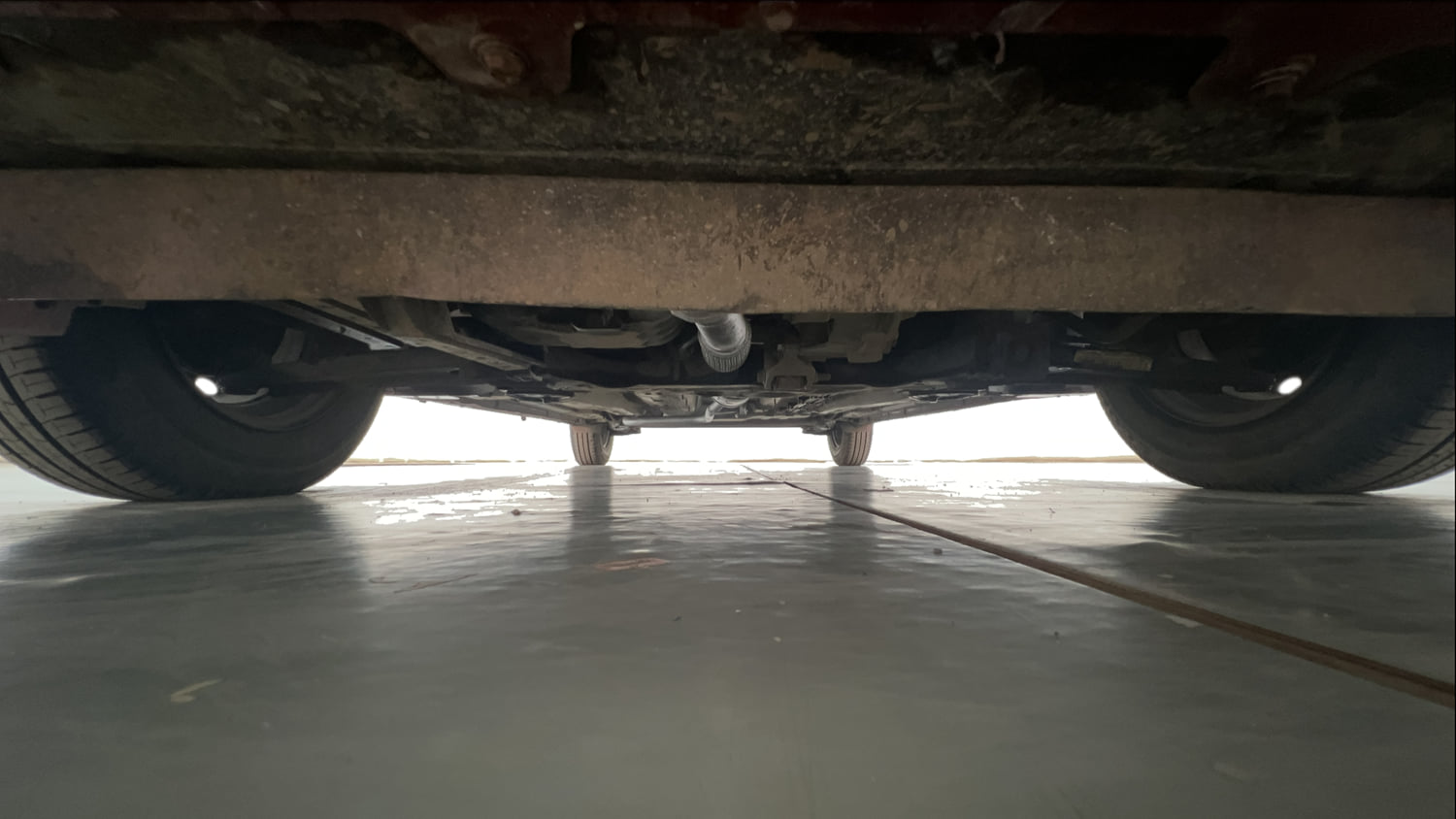 Used 2020 Tata Altroz XE Petrol Petrol Manual extra FRONT LEFT UNDERBODY VIEW