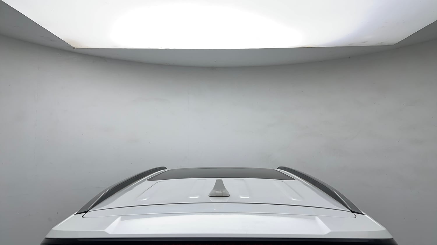 Used 2023 Hyundai Alcazar Signature (O) 7 STR 1.5 Petrol DCT Petrol Automatic exterior EXTERIOR ROOF VIEW