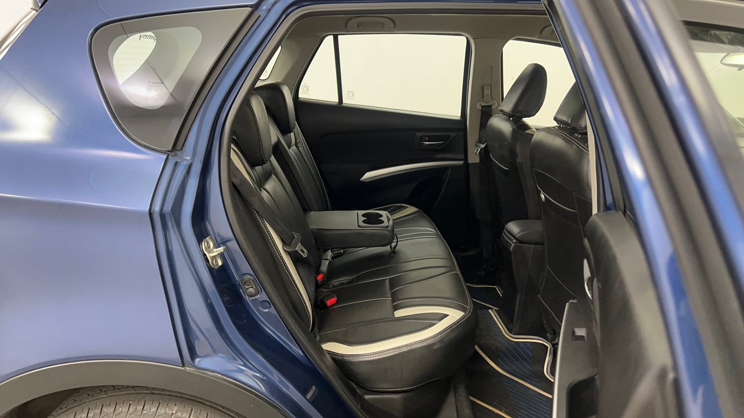 Used 2021 Maruti Suzuki S-Cross Zeta Petrol Manual interior RIGHT SIDE REAR DOOR CABIN VIEW
