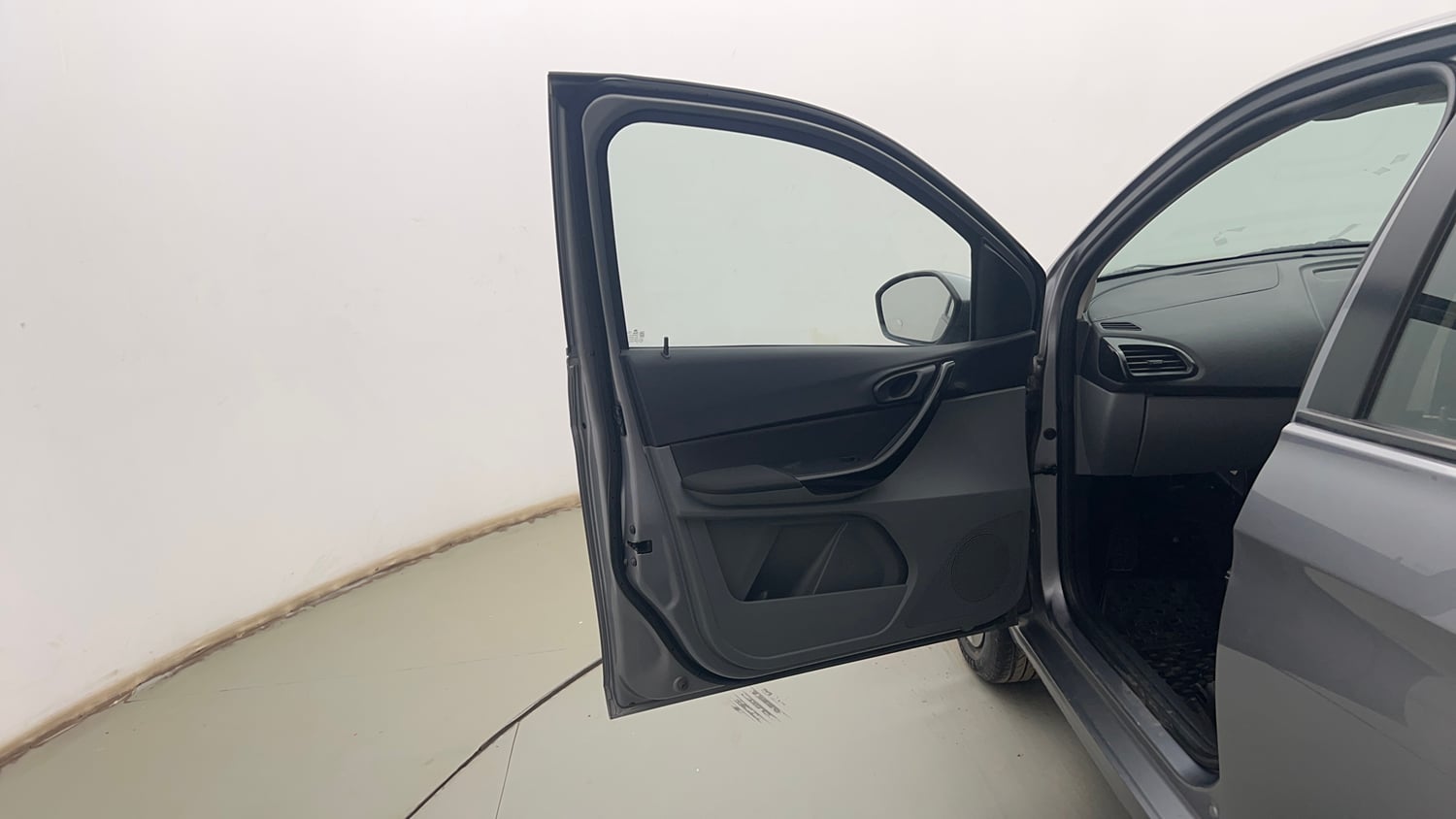 Used 2020 Tata Tigor Revotron XZ Petrol Manual interior LEFT FRONT DOOR OPEN VIEW