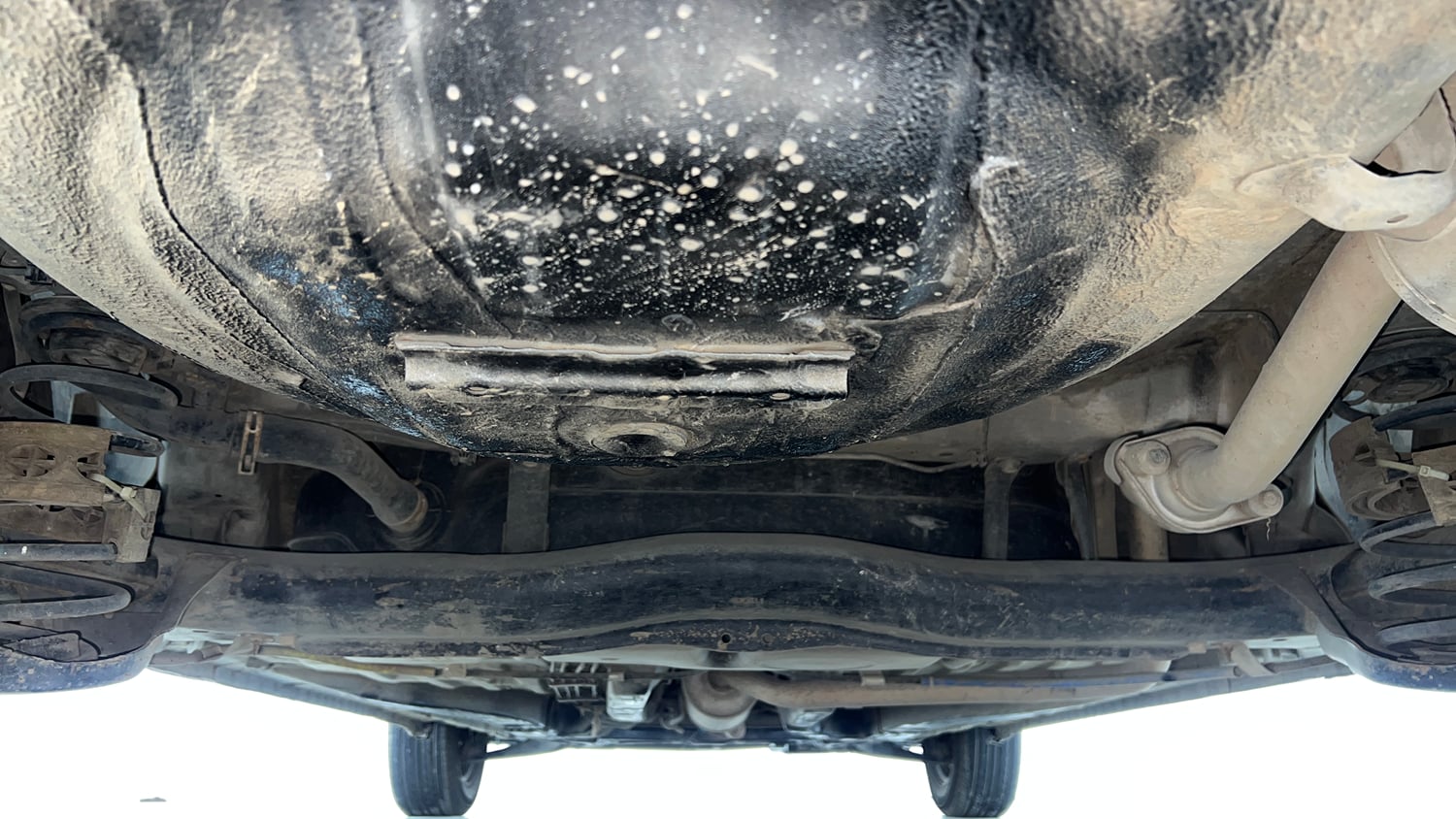 Used 2014 Honda Amaze 1.2 S i-VTEC Petrol Manual extra REAR UNDERBODY VIEW (TAKEN FROM REAR)