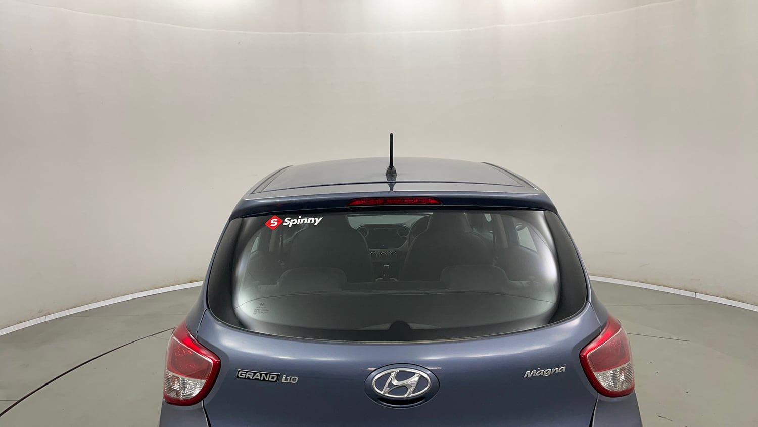 Used 2014 Hyundai Grand i10 Magna 1.2 Kappa VTVT Petrol Manual exterior BACK WINDSHIELD VIEW
