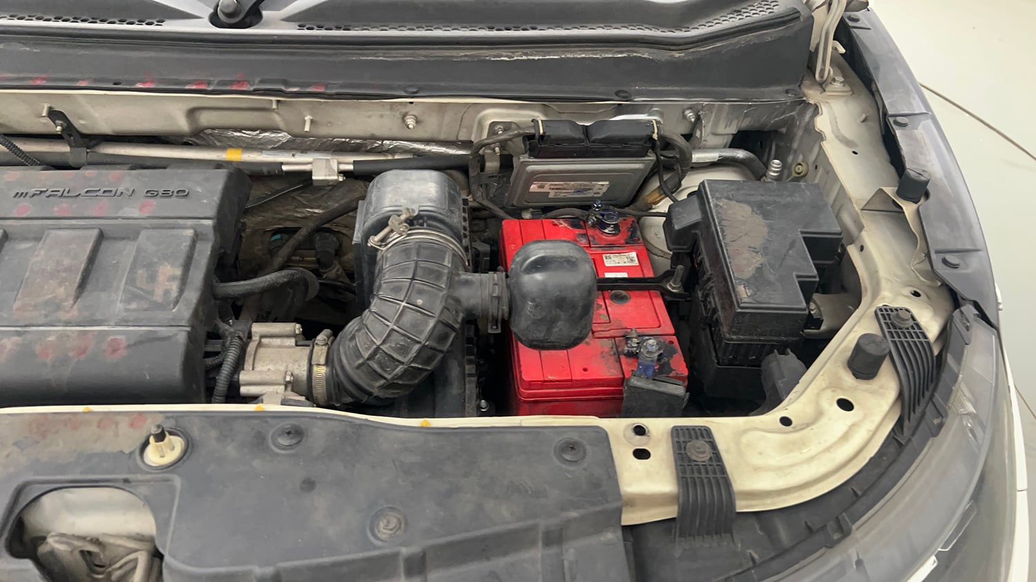 Used 2018 Mahindra KUV100 NXT K6 Plus 6 STR Petrol Manual engine ENGINE LEFT SIDE VIEW