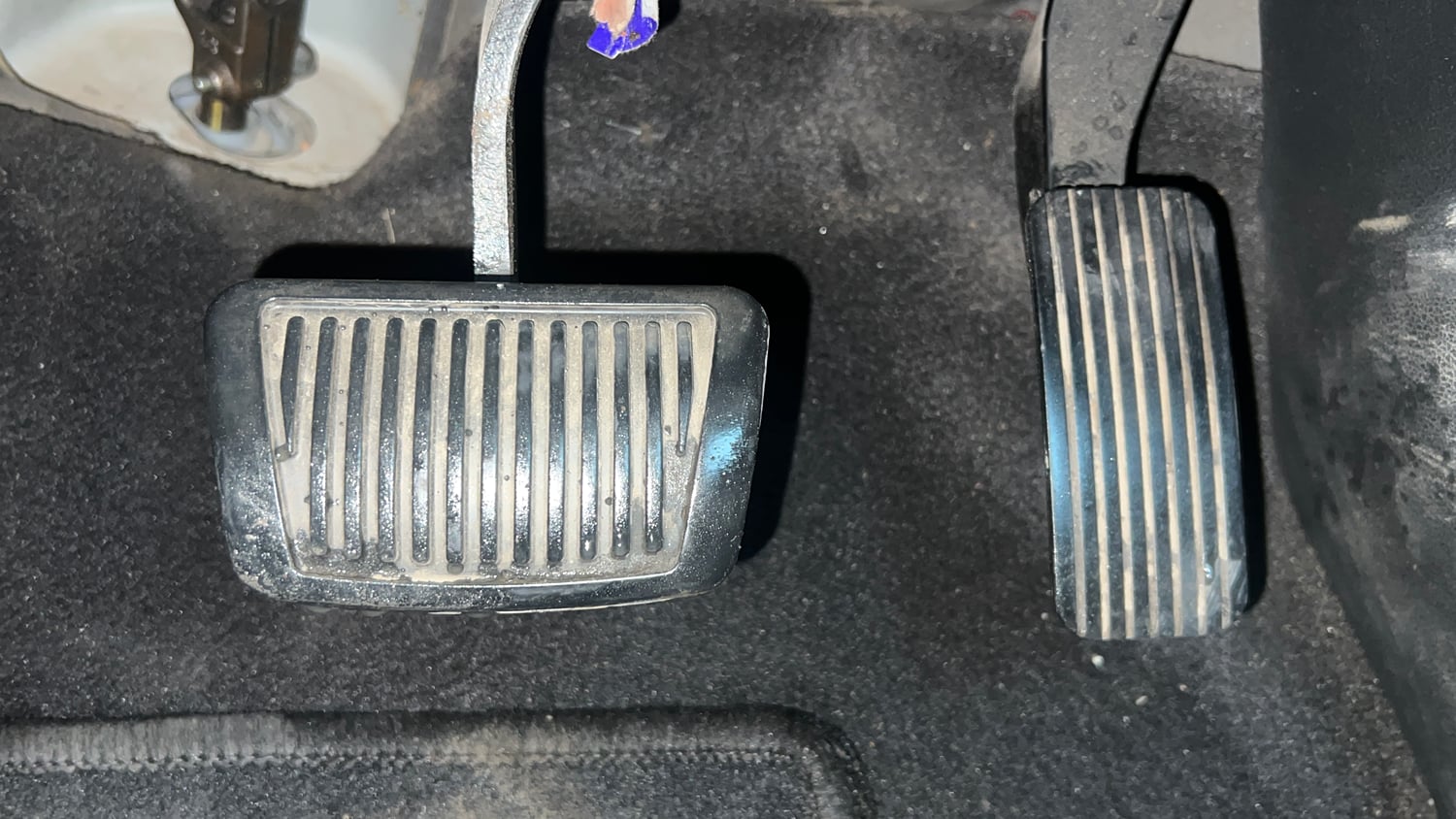 Used 2021 Hyundai Verna SX (O) 1.0 Turbo DCT Petrol Automatic interior PEDALS VIEW