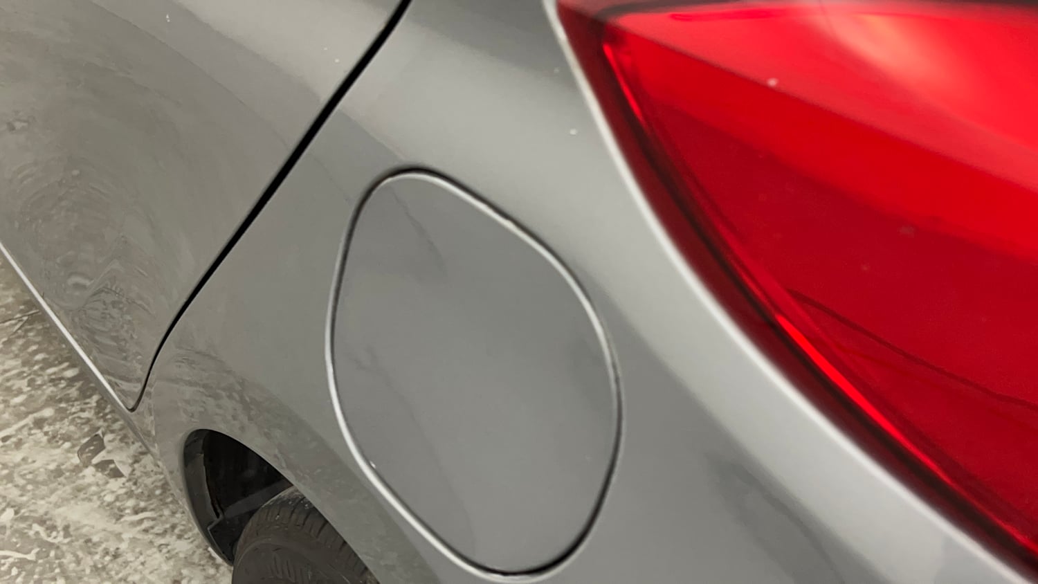 Used 2018 Tata Tiago Revotron XZ Petrol Manual dents MINOR DENT