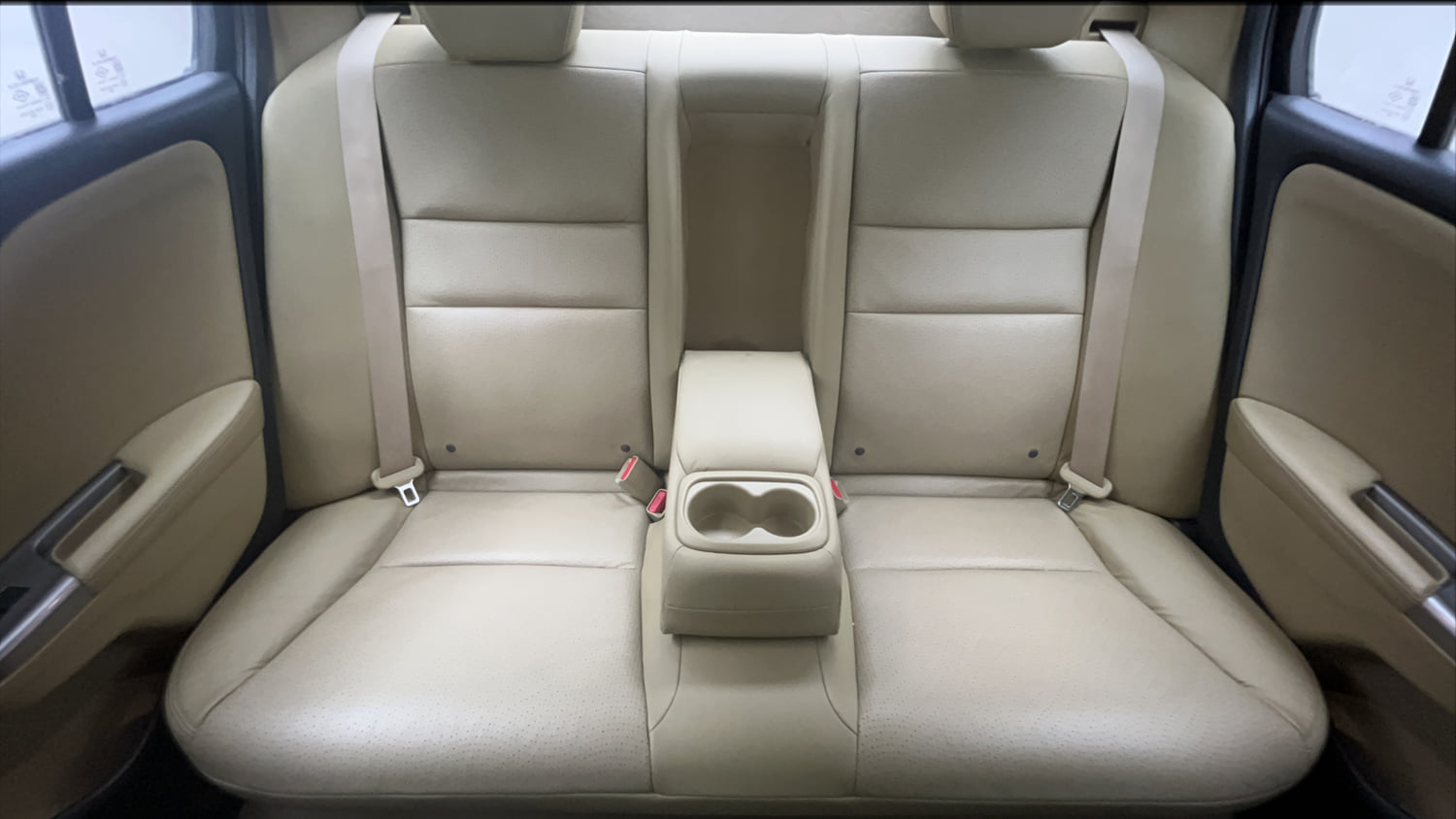 Used 2017 Honda City ZX CVT Petrol Petrol Automatic interior REAR SEAT CONDITION VIEW