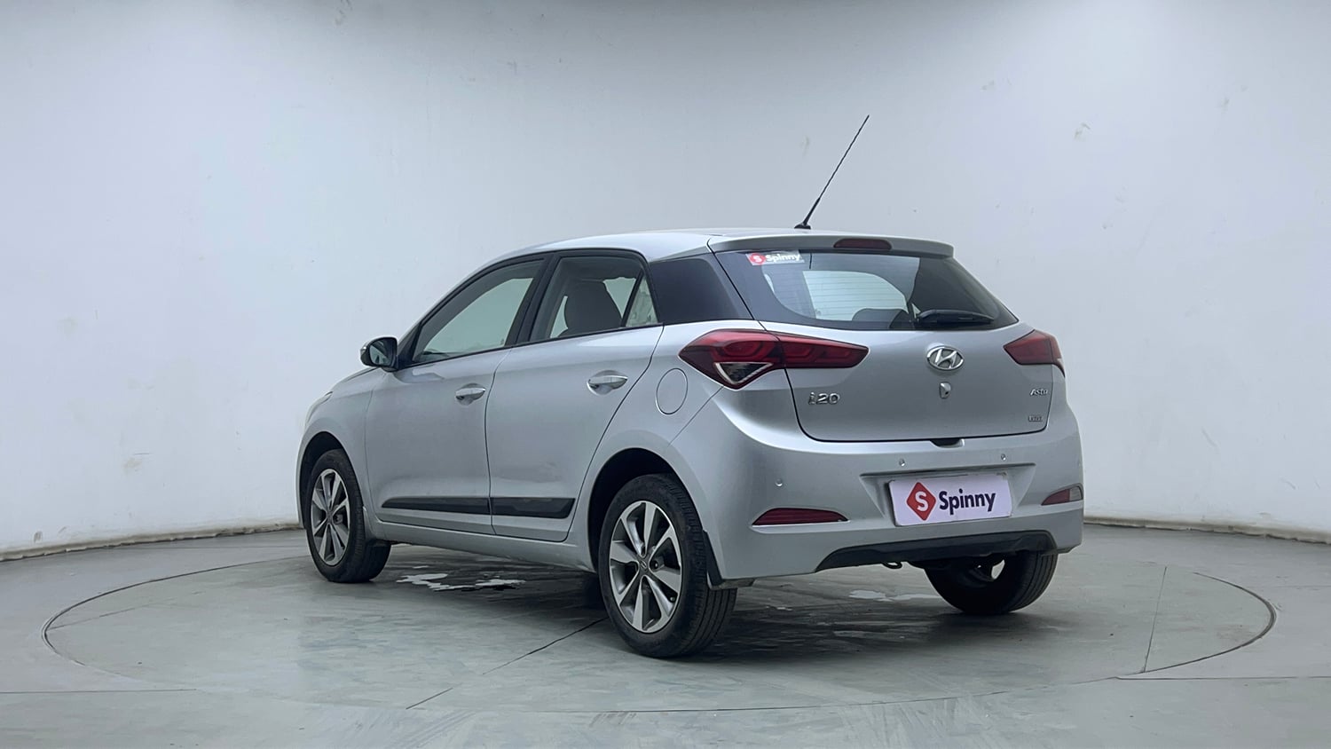 Used 2015 Hyundai Elite i20 Asta 1.2 Petrol Manual exterior LEFT REAR CORNER VIEW