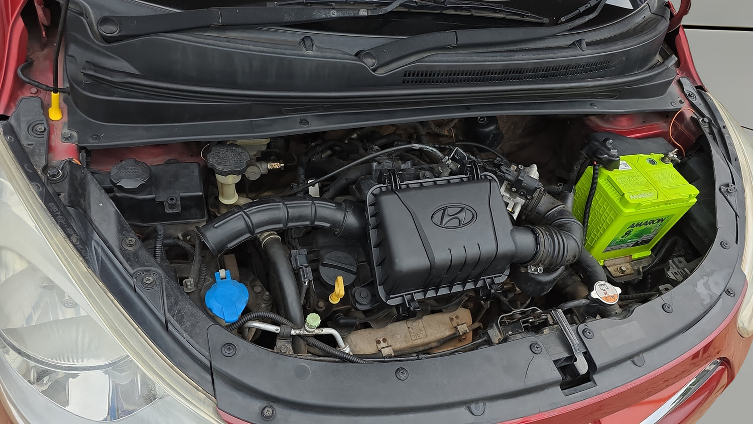 Used 2013 Hyundai i10 Era 1.1 iRDE2 Petrol Manual engine ENGINE RIGHT SIDE VIEW