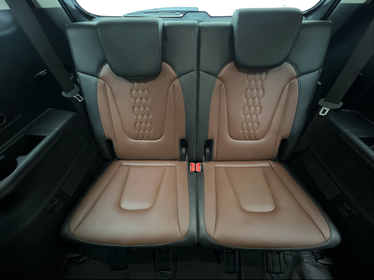 Used 2022 Hyundai Alcazar Signature (O) 7 Seater 1.5 Diesel AT Diesel Automatic interior THIRD ROW SEAT