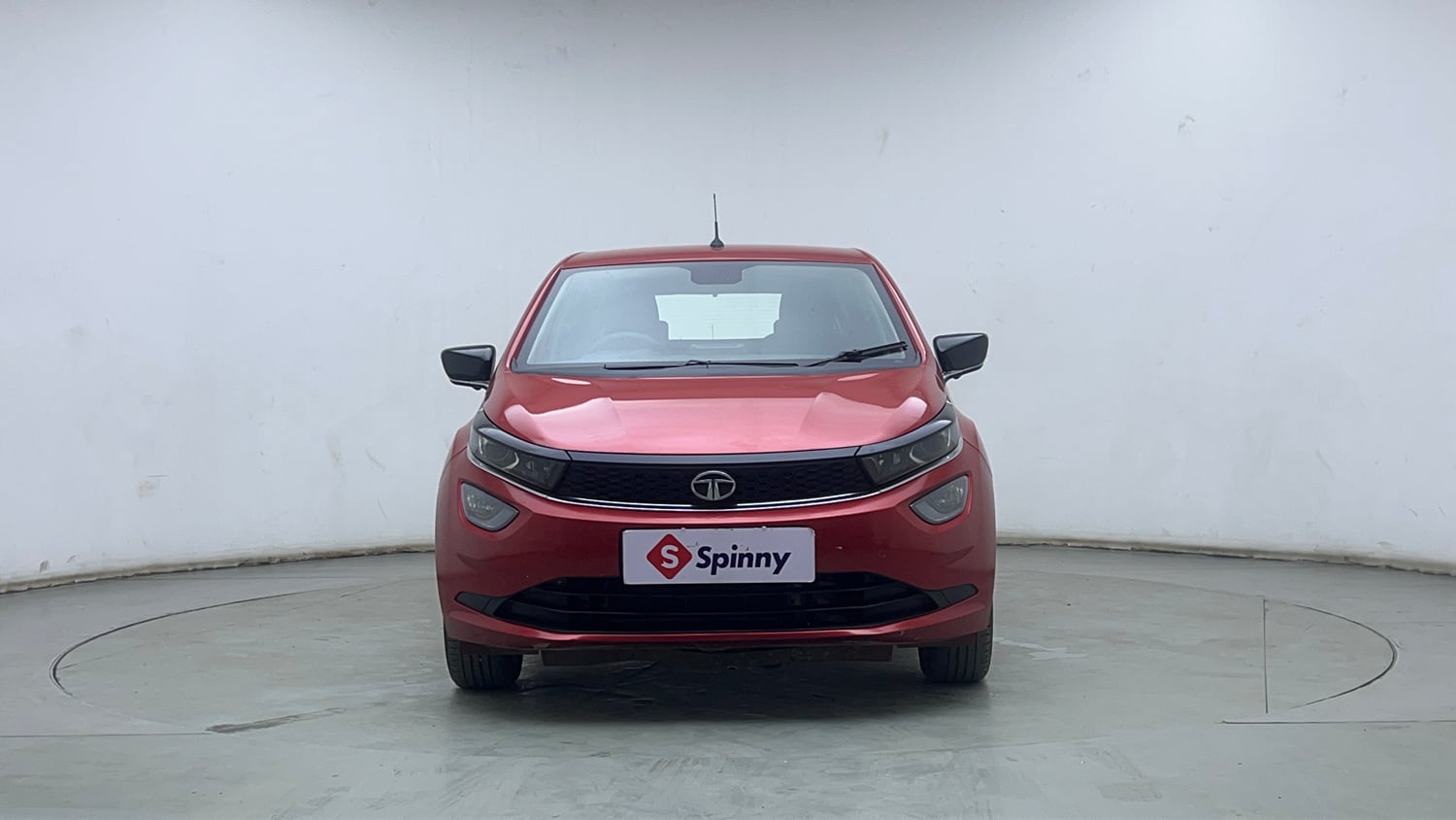 Used 2022 Tata Altroz XZ Petrol Petrol Manual exterior FRONT VIEW
