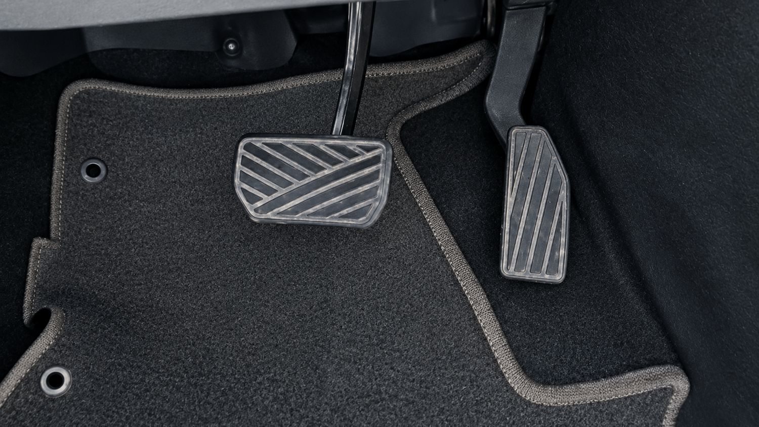 Used 2015 Maruti Suzuki Celerio VXi AMT Petrol Automatic interior PEDALS VIEW