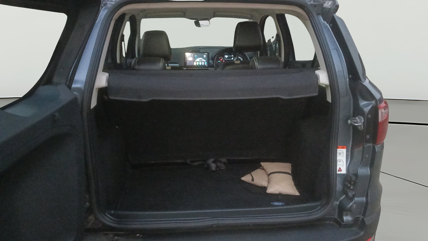 Used 2020 Ford EcoSport Titanium 1.5L TDCi Diesel Manual interior DICKY INSIDE VIEW