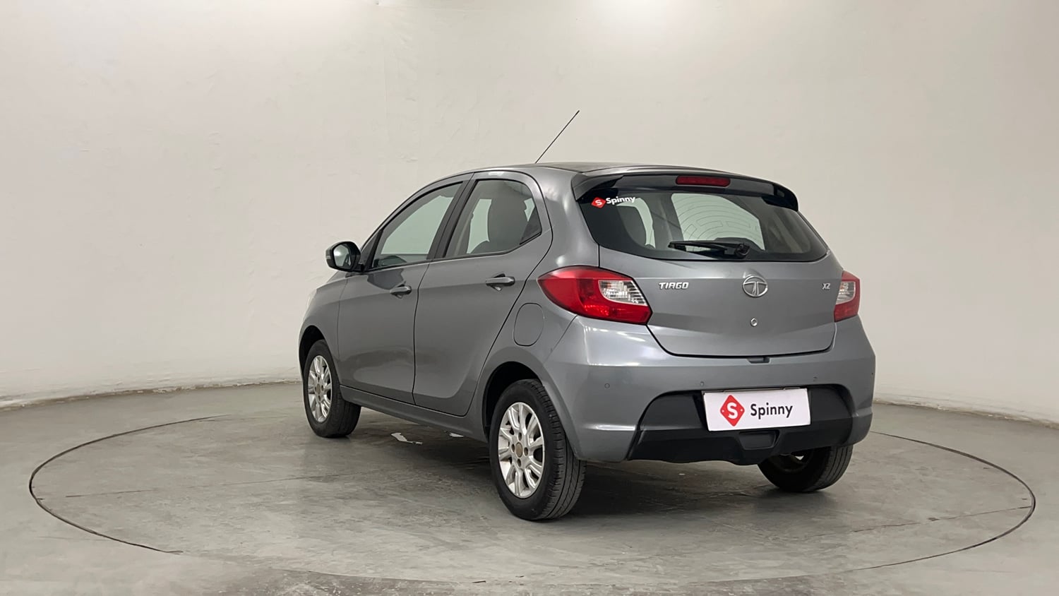 Used 2018 Tata Tiago Revotron XZ Petrol Manual exterior LEFT REAR CORNER VIEW