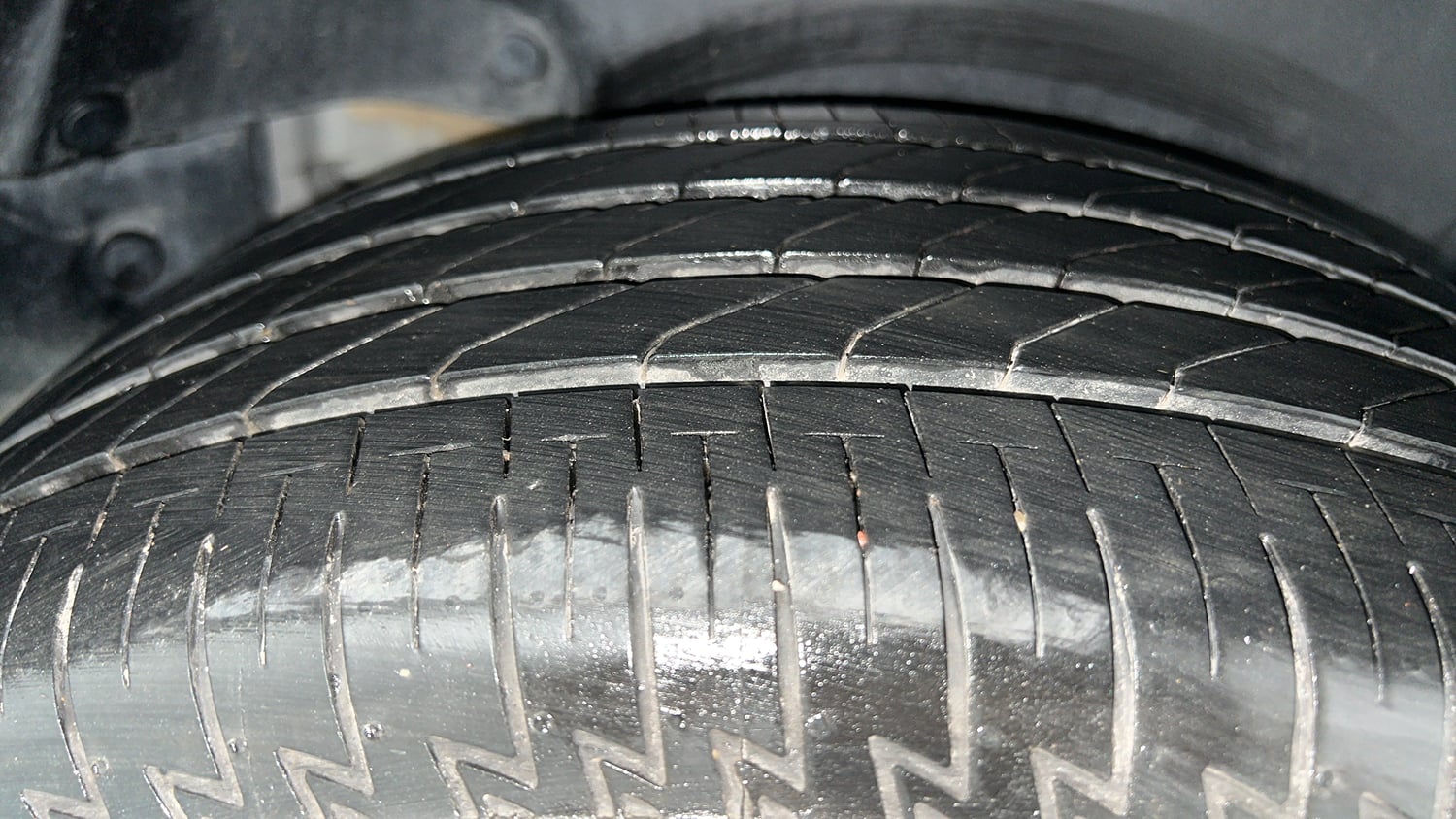 Used 2024 Honda Elevate VX CVT Petrol Automatic tyres RIGHT REAR TYRE TREAD VIEW