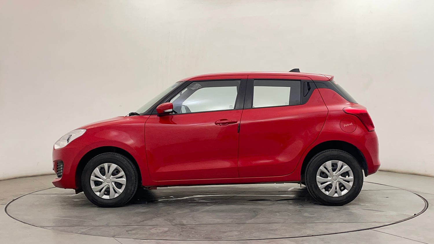 Used 2020 Maruti Suzuki Swift VXi Petrol Manual exterior LEFT SIDE VIEW