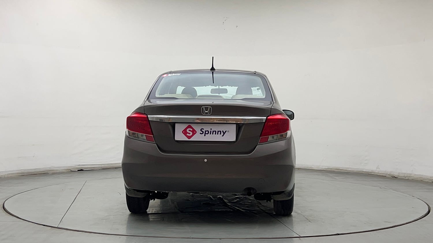 Used 2014 Honda Amaze 1.2 S i-VTEC Petrol Manual exterior BACK VIEW