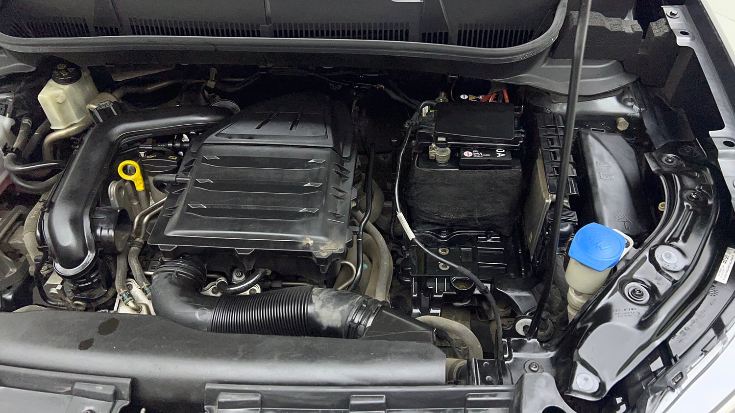Used 2022 Volkswagen Taigun Highline 1.0 TSI AT Petrol Automatic engine ENGINE LEFT SIDE VIEW