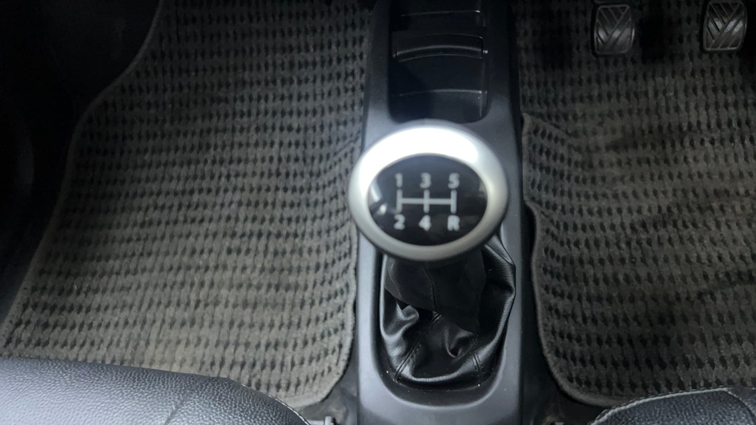 Used 2018 Maruti Suzuki Wagon R LXI CNG Cng Manual interior GEAR  KNOB VIEW
