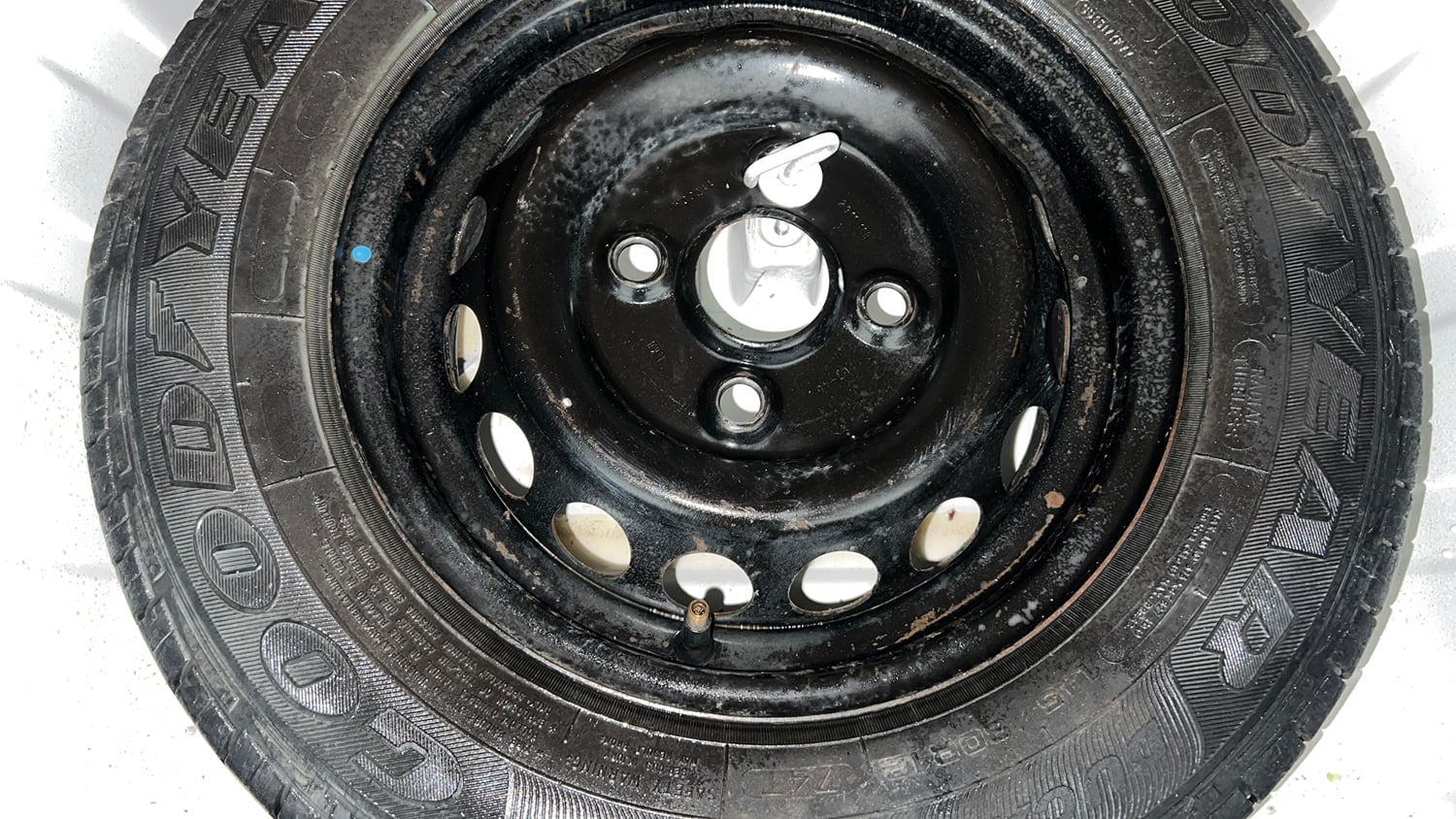 Used 2019 Maruti Suzuki Alto 800 LXi (O) Petrol Manual tyres SPARE TYRE VIEW