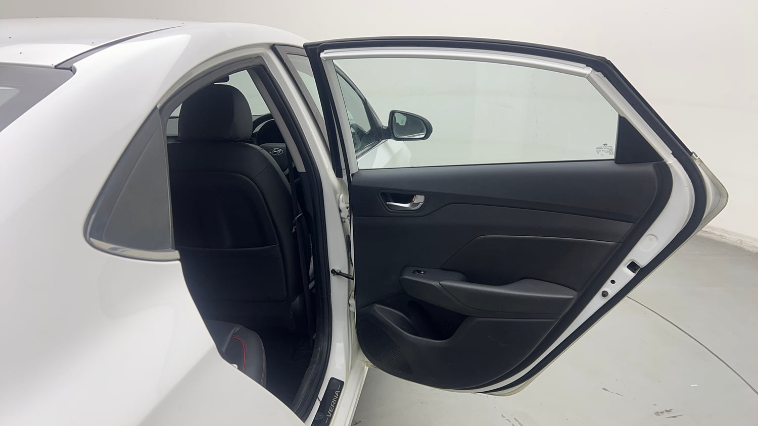 Used 2021 Hyundai Verna SX (O) 1.0 Turbo DCT Petrol Automatic interior RIGHT REAR DOOR OPEN VIEW