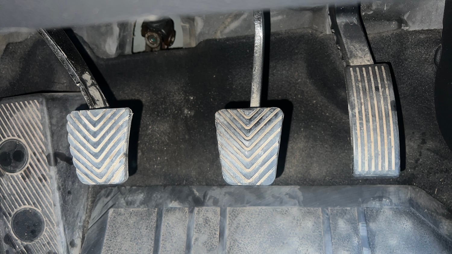 Used 2016 Hyundai Elite i20 Asta 1.4 CRDI Diesel Manual interior PEDALS VIEW