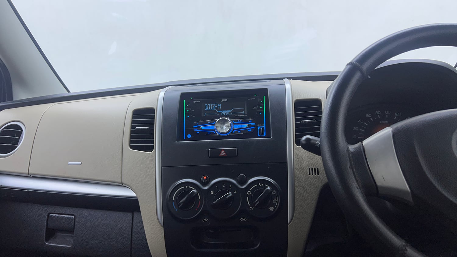 Used 2018 Maruti Suzuki Wagon R LXI CNG Cng Manual interior MUSIC SYSTEM & AC CONTROL VIEW