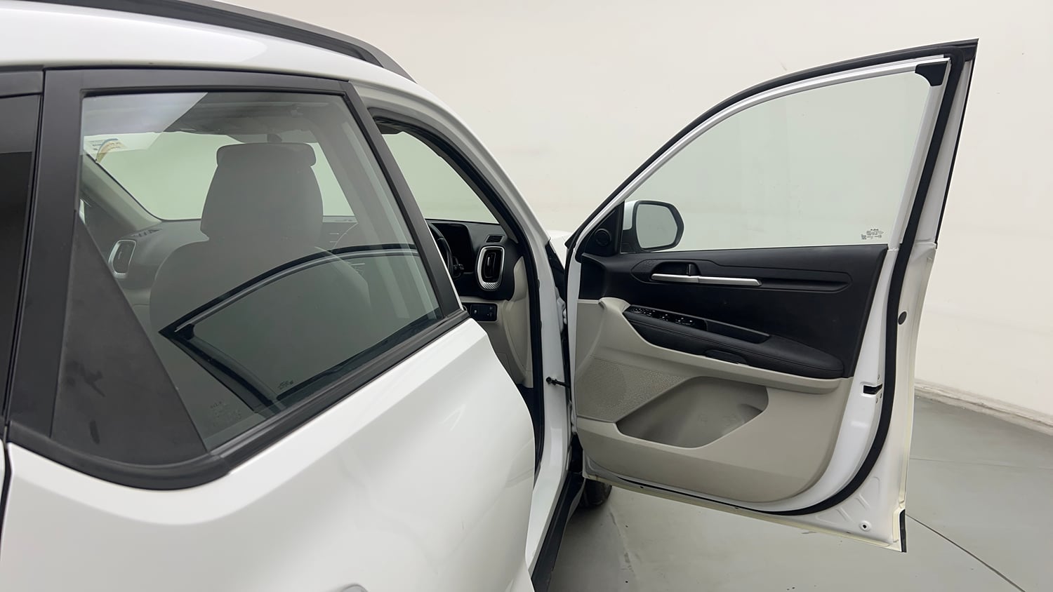 Used 2023 Kia Sonet HTX 1.5 Diesel Manual interior RIGHT FRONT DOOR OPEN VIEW