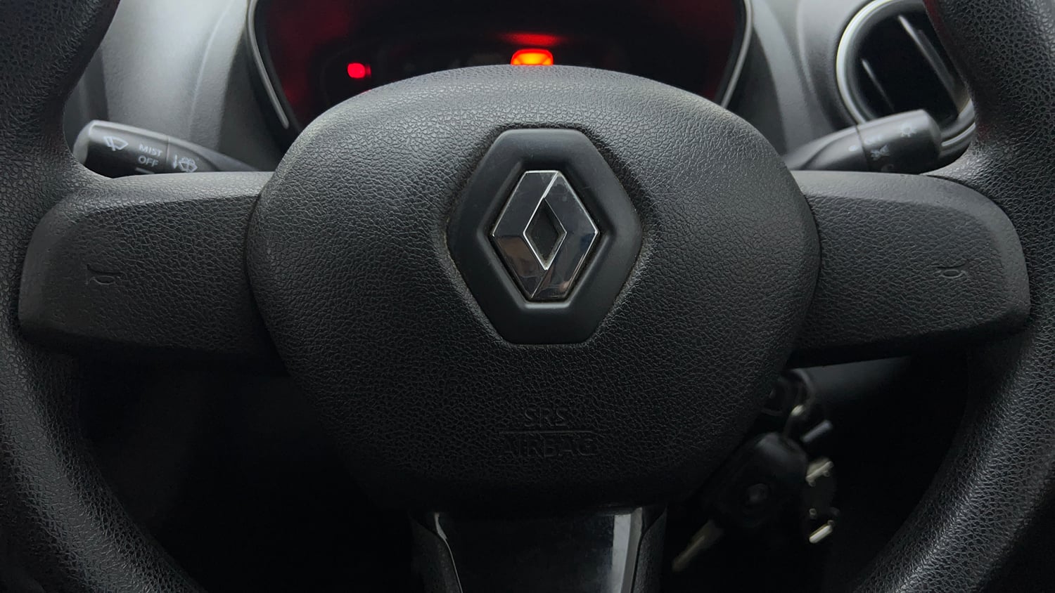 Used 2019 Renault Kwid RXL Petrol Manual top_features Airbags