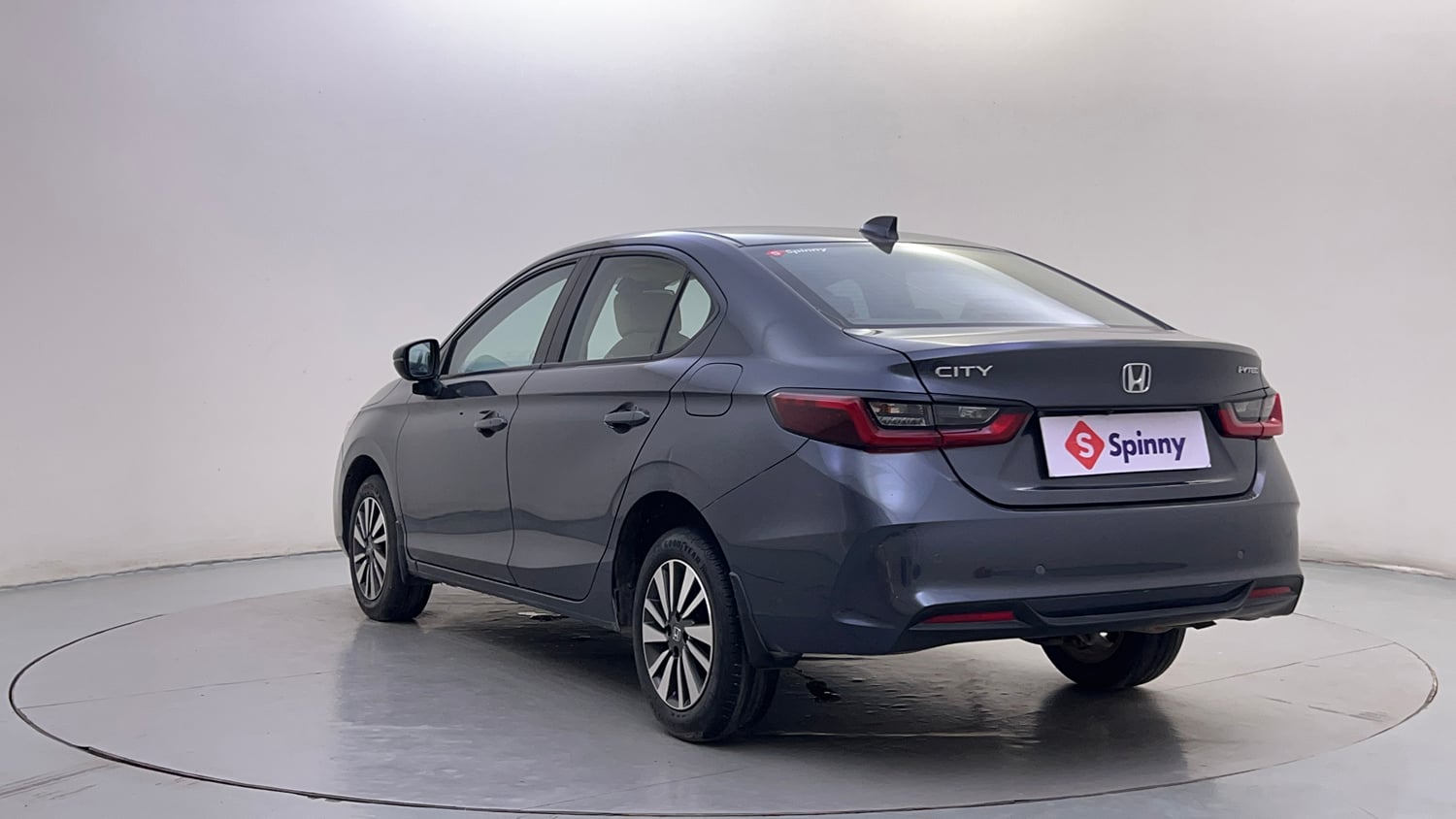Used 2024 Honda City VX Petrol MT Petrol Manual exterior LEFT REAR CORNER VIEW