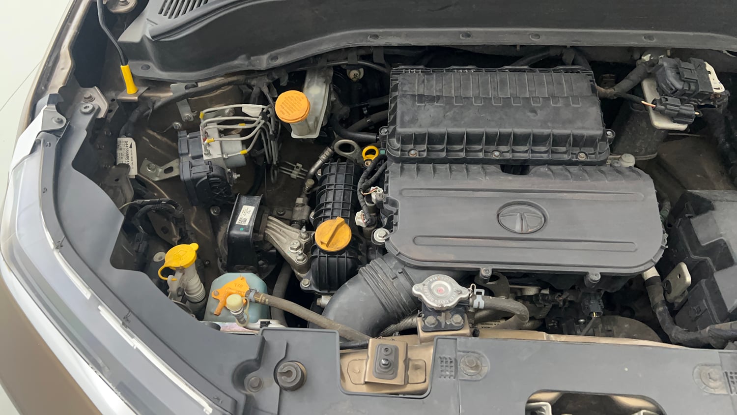 Used 2022 Tata Punch Accomplished AMT Petrol Automatic engine ENGINE RIGHT SIDE VIEW