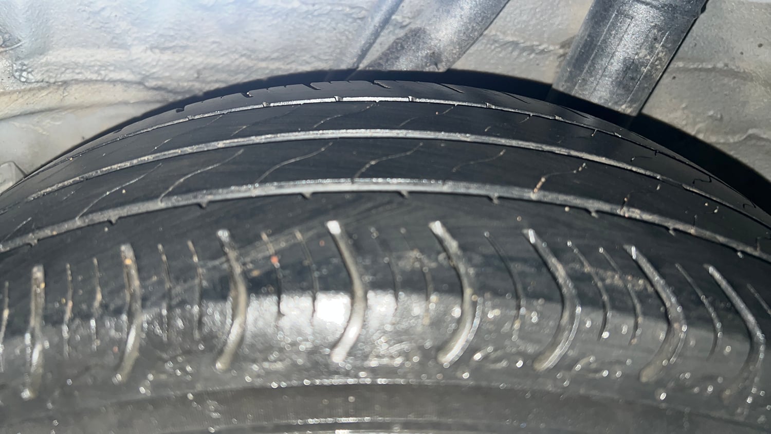 Used 2020 Honda Amaze 1.2 VX MT Petrol Petrol Manual tyres LEFT REAR TYRE TREAD VIEW