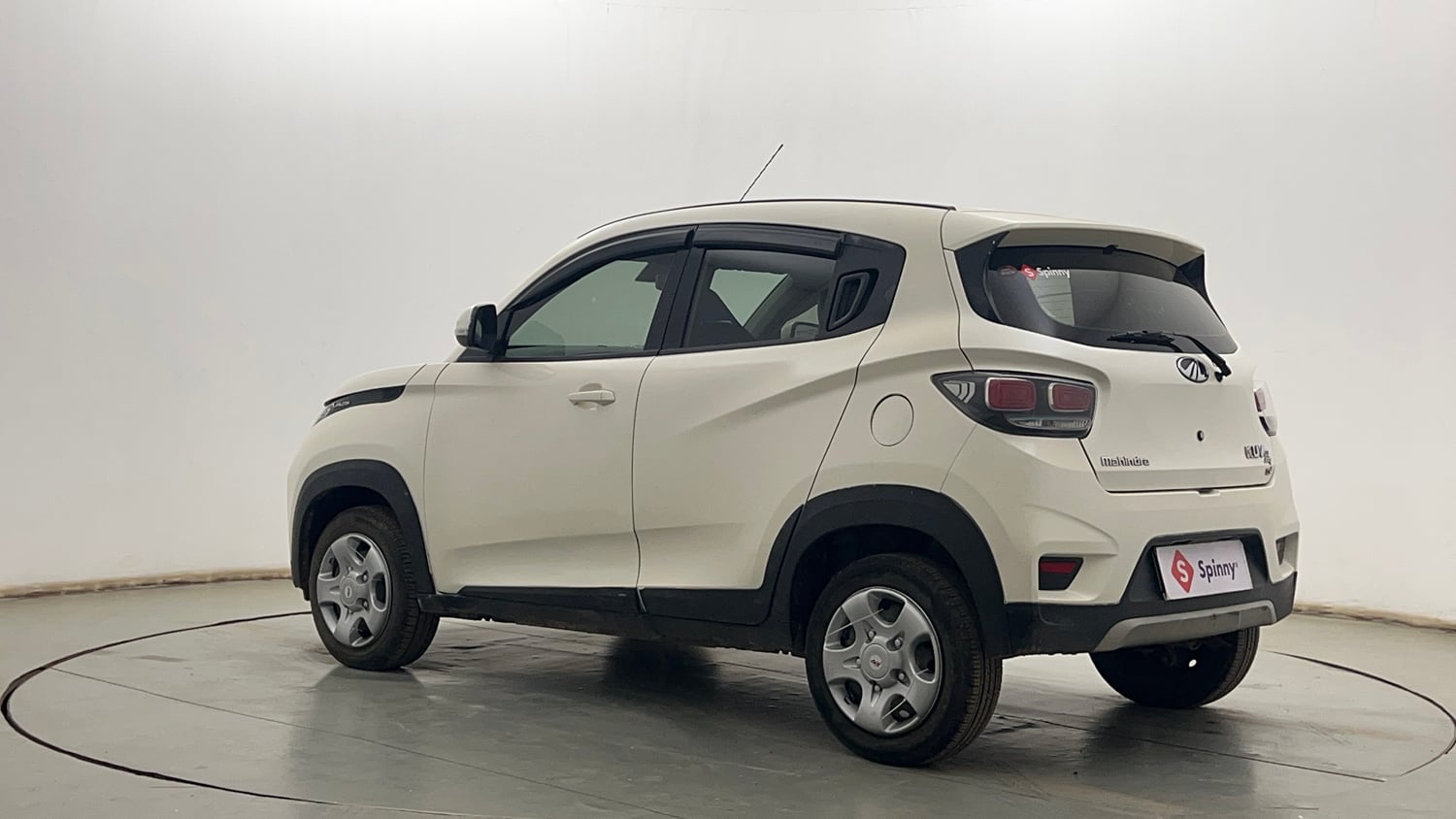 Used 2018 Mahindra KUV100 NXT K6 Plus 6 STR Petrol Manual exterior LEFT REAR CORNER VIEW