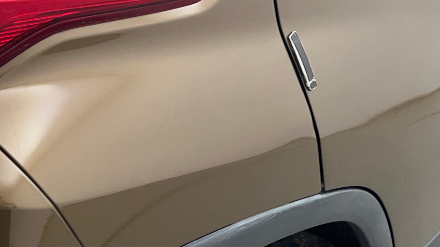 Used 2022 Tata Punch Accomplished AMT Petrol Automatic dents MINOR DENT