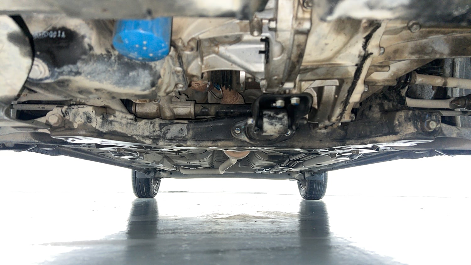 Used 2021 Hyundai Grand i10 Nios Sportz 1.2 Kappa VTVT Petrol Manual extra FRONT LEFT UNDERBODY VIEW
