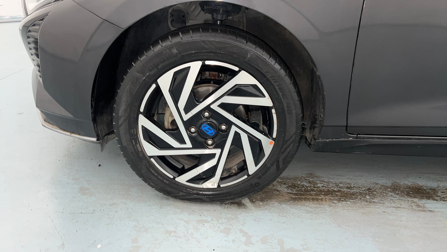 Used 2024 Hyundai New i20 Asta 1.2 MT Petrol Manual tyres LEFT FRONT TYRE RIM VIEW