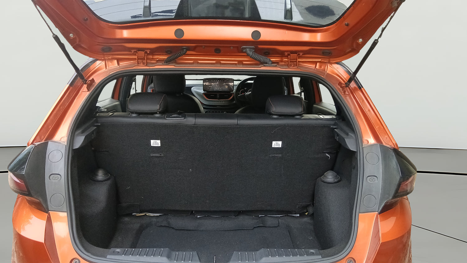 Used 2026 Tata Altroz Racer R3 Petrol Manual interior DICKY INSIDE VIEW